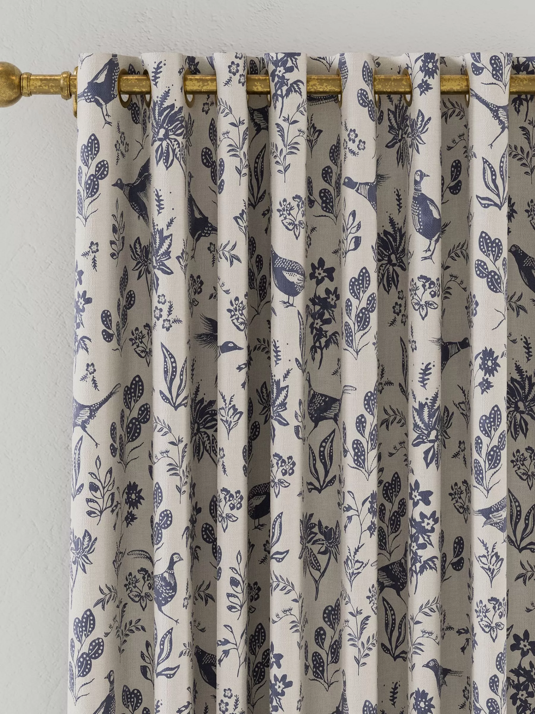 Joules Festival Pheasants Set of 2 Blackout Eyelet Curtains Blue Flash Sale