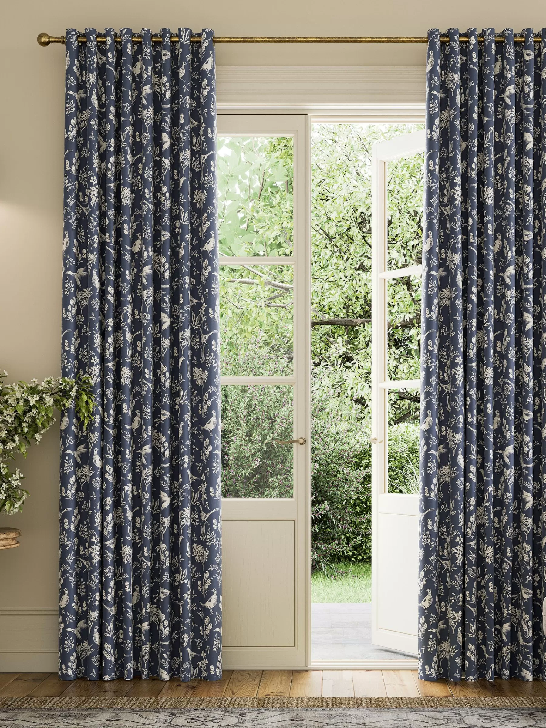 Joules Festival Pheasants Set of 2 Blackout Eyelet Curtains Navy Hot