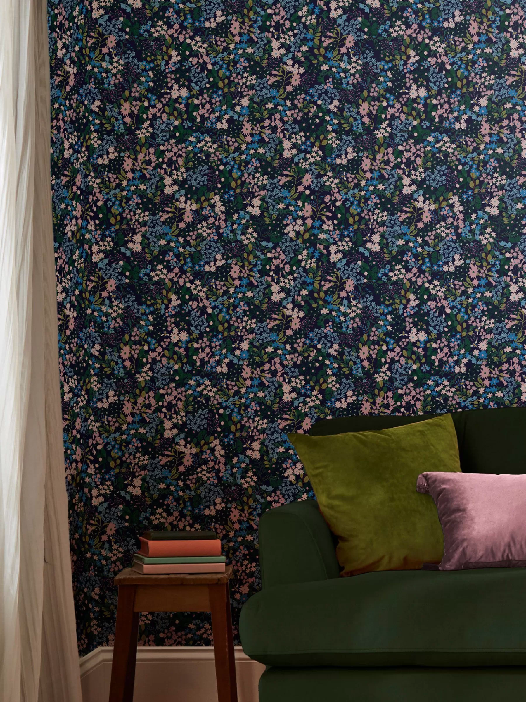 Joules Garden Greens Gilmorton Ditsy 10M Wallpaper GardenGreens Hot