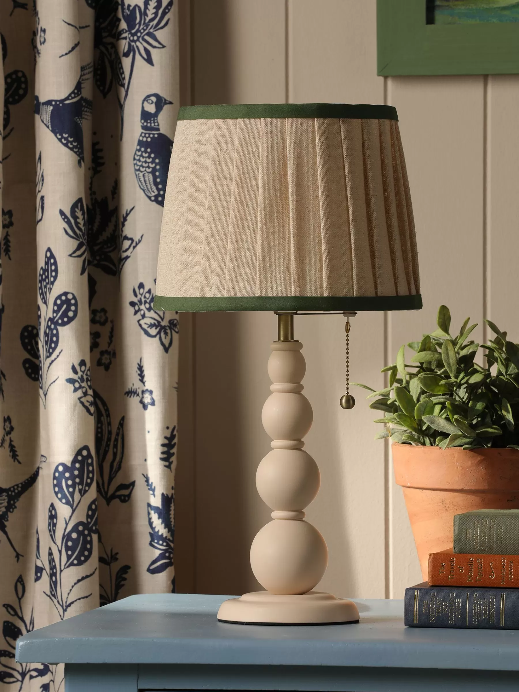 Joules Harewood Table Lamp Cream Discount