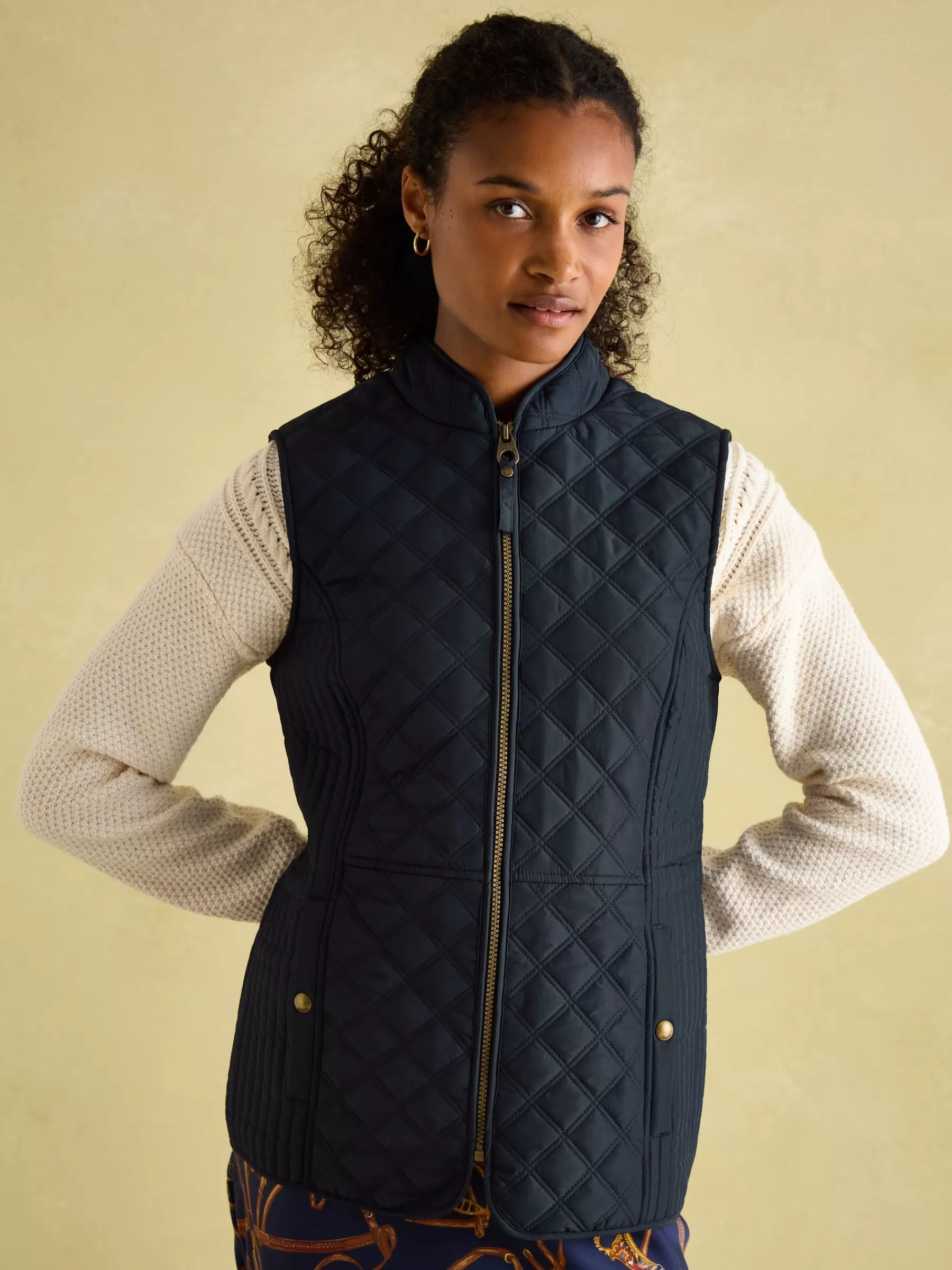 Joules Minx Navy Blue Showerproof Diamond Quilted Gilet NavyBlue Shop