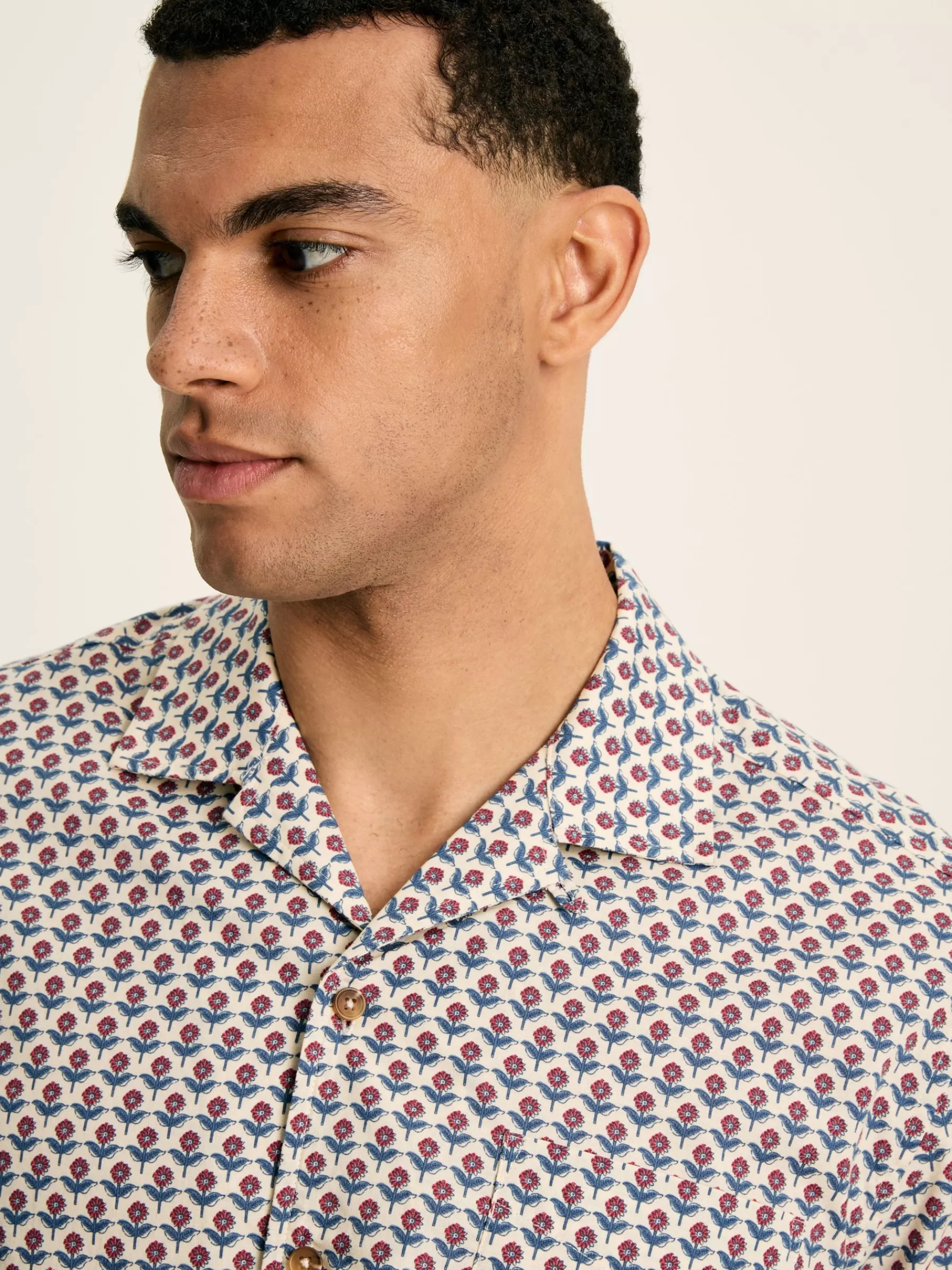 Joules Revere Printed Short Sleeve Shirt Blue Hot